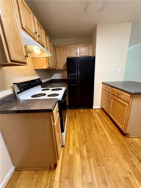 Foto del edificio - 410 Candler Park Dr NE