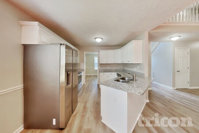 Foto del edificio - 800 Chaney Woods Dr