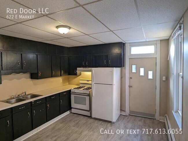 Building Photo - Huge 5bd in York!!