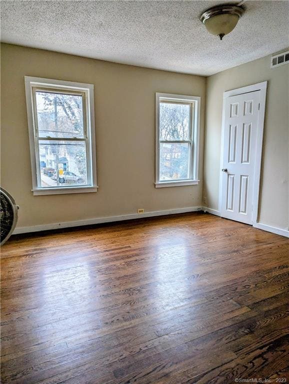 49 Springdale Ave Unit 2nd floor, Meriden, CT 06451 Room for Rent in