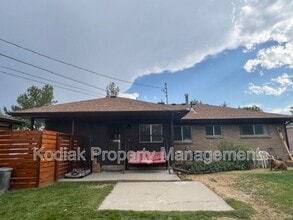 Building Photo - 1500 4980 S