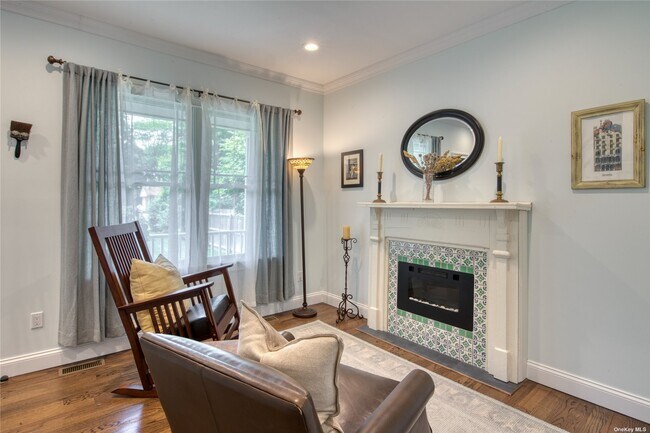 Foto del edificio - 174 Manor Ln