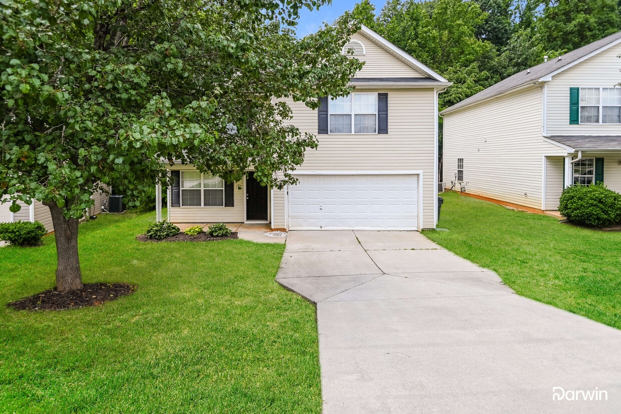 Primary Photo - 2609 Mulberry Pond Dr