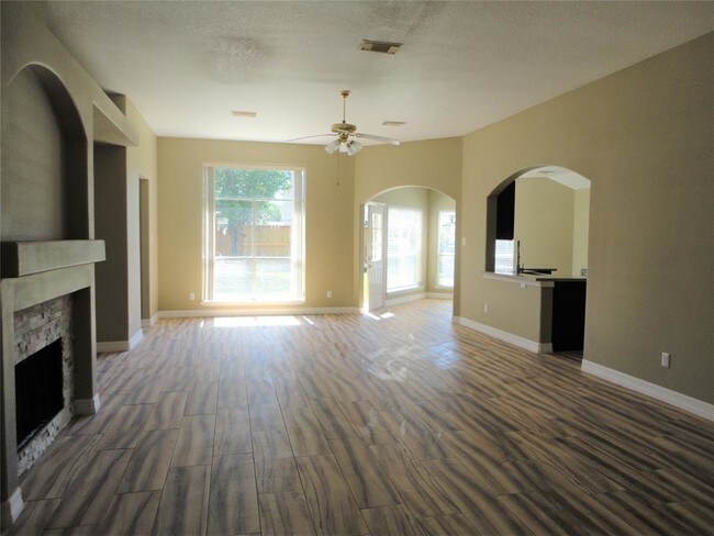 Foto del edificio - 6247 Piedra Negras Ct