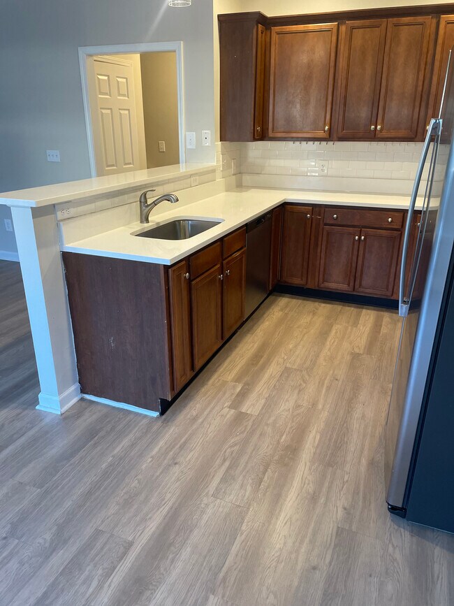 Foto del edificio - 3011 Michael Ln