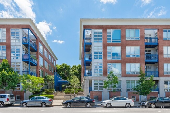 Foto del edificio - 1151 W Washington Blvd