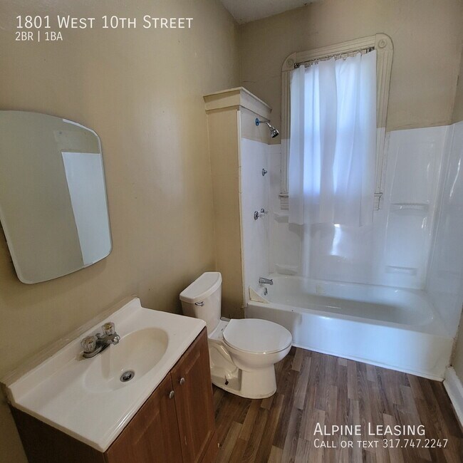 Building Photo - 1801 W 10th St