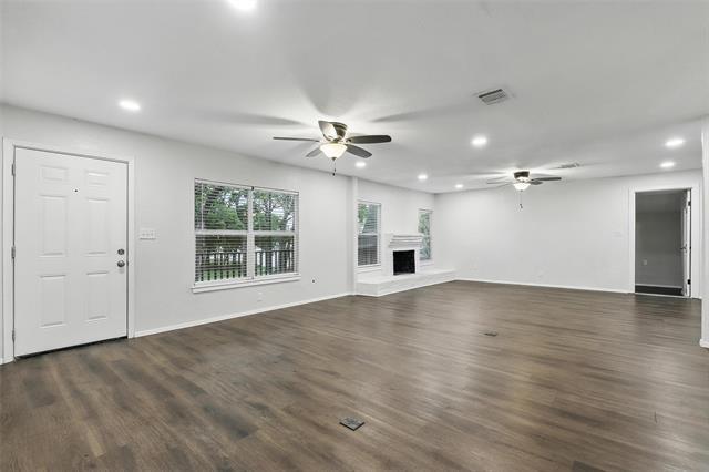 Foto del edificio - 9337 Heron Dr