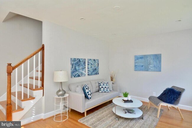 Foto del edificio - 2602 S Troy St