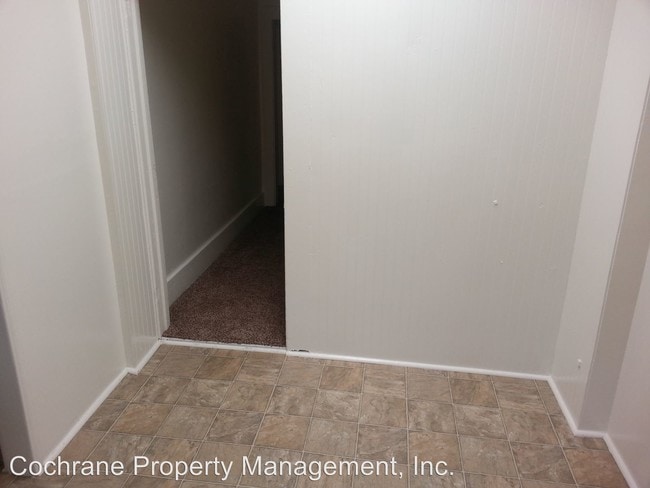 Building Photo - 308-705 W Ortega St