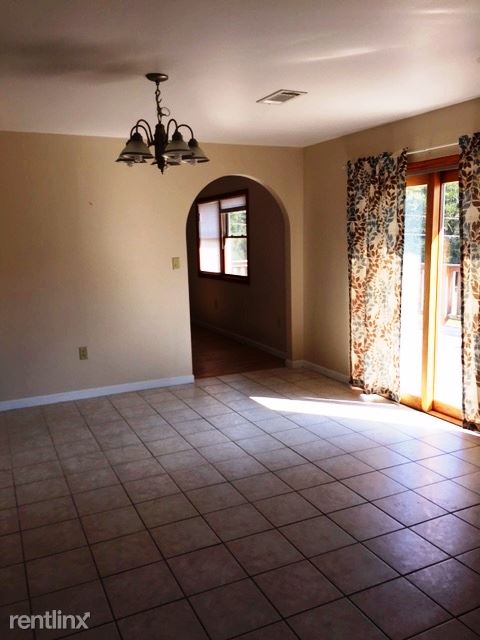 Building Photo - 213 Ranchester Ter