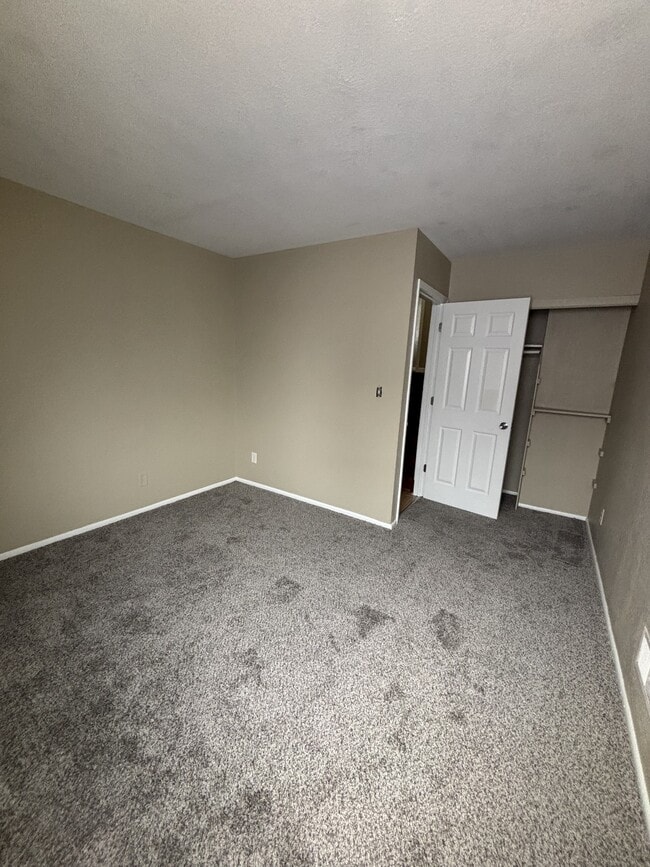 Foto del edificio - 8836 N 95th St