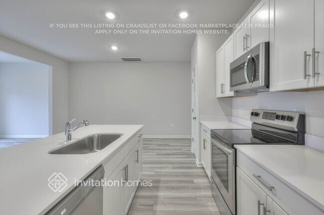 Foto del edificio - 1034 Legacy Ct