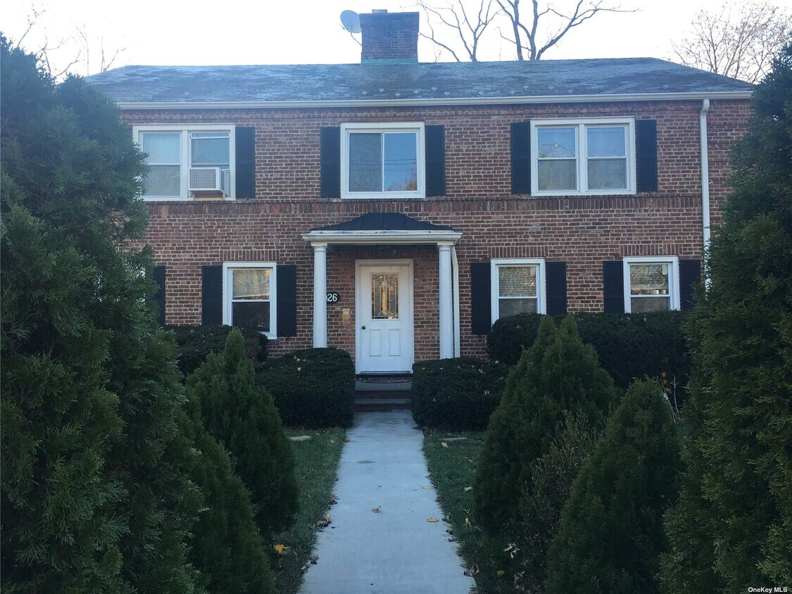 4926 Douglaston Pkwy, Queens, NY 11362 House Rental in Queens, NY