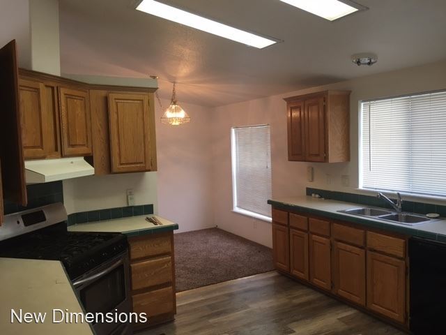 Building Photo - 3 br, 2 bath House - 6025 Bidwell Drive