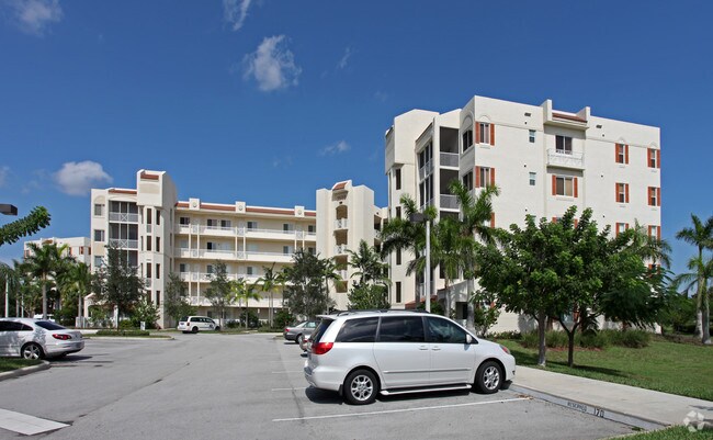 Primary Photo - Royal Point at Palm Aire Condominiums