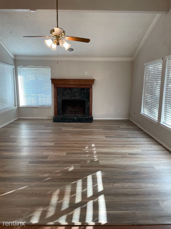 10020 Hefner Village Terrace, Oklahoma City, OK 73162 Condo for Rent