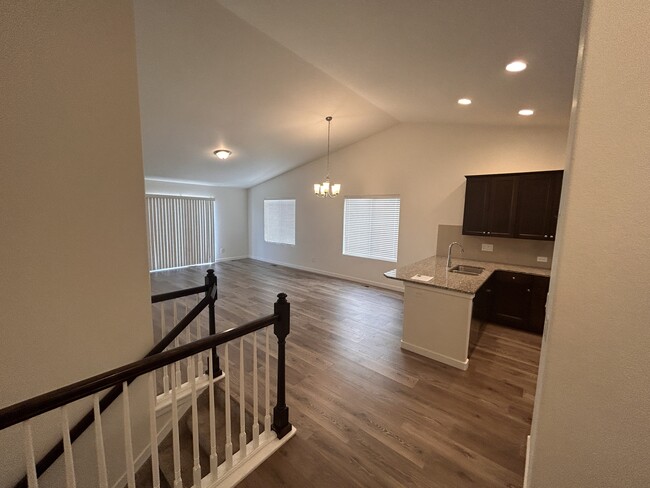 Foto del edificio - 11148 Falling Snow Ln