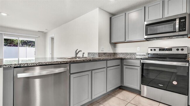 Building Photo - 12173 Downy Birch Dr