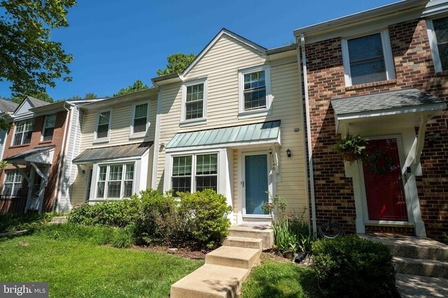 Building Photo - 18246 Fox Chase Cir