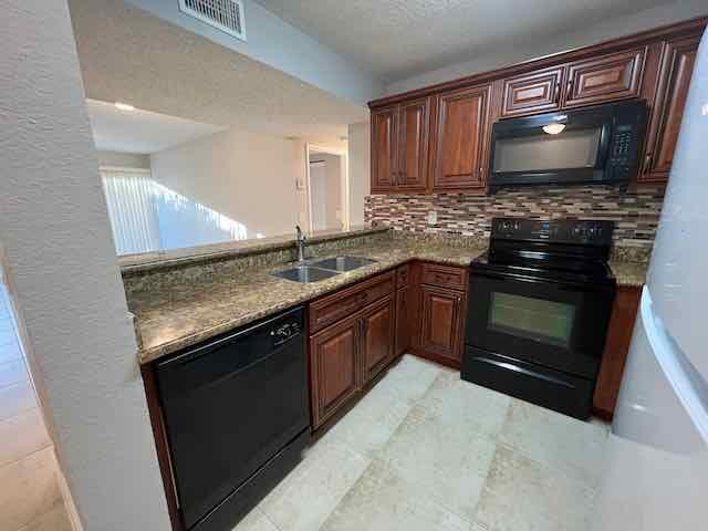 Building Photo - 1421 Windorah Way