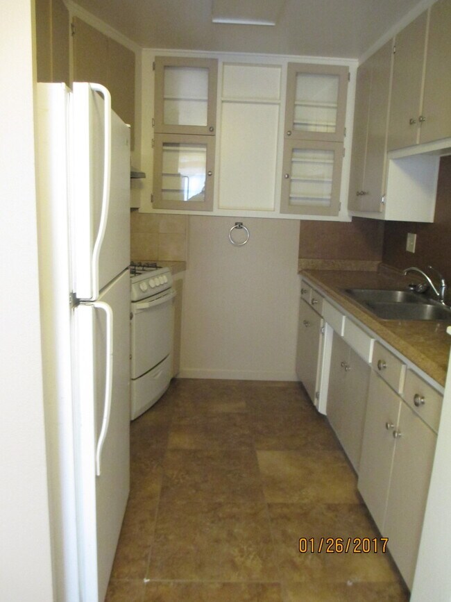 Building Photo - 217 E. Orchard St. #A