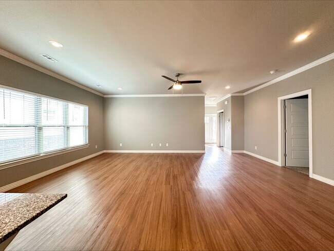 Foto del edificio - 2067 N Penelope Ln