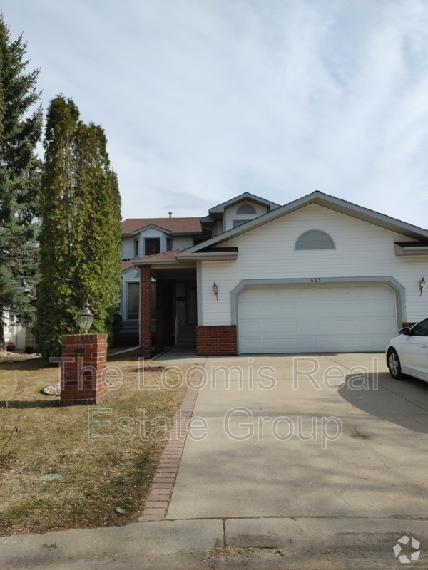 Building Photo - 615 Forest Ln NW