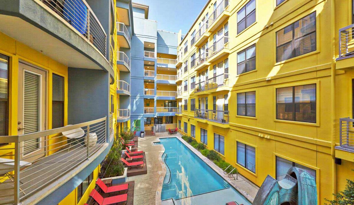 Stylish 2Bedroom Residences Contemporary... Apartment for Rent in