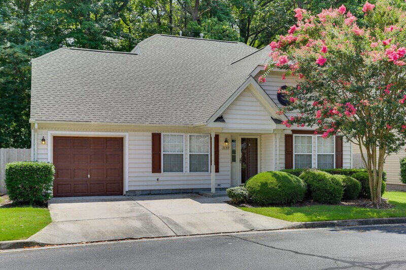 1133 Lady Ashley Dr, Chesapeake, VA 23320 House Rental in Chesapeake