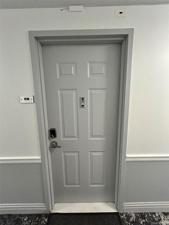 Foto del edificio - 125 Parkway Rd