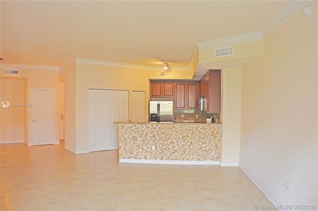 Foto del edificio - 3001 NE 185th St