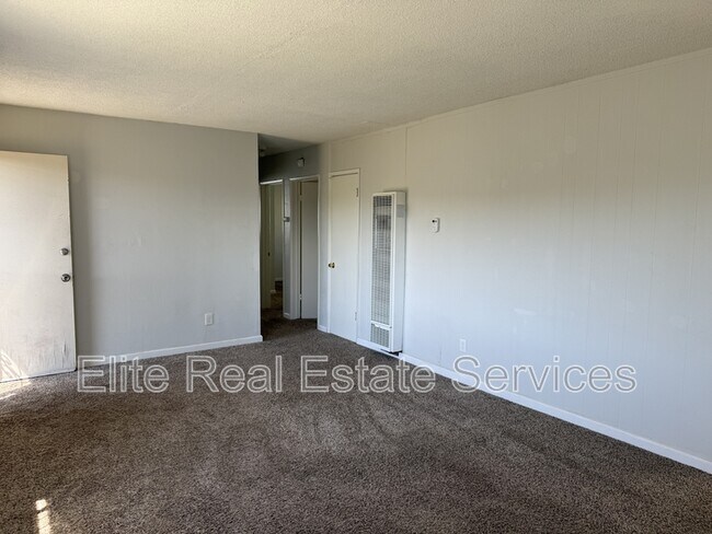 Foto del edificio - 6342 Springfield St