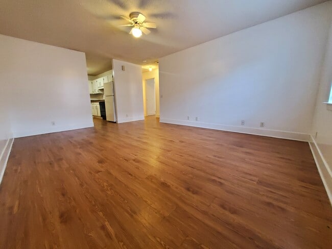 Building Photo - 1016 Jessamine Trail