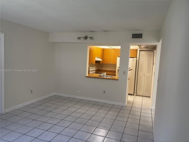 Building Photo - 14909 SW 104th St