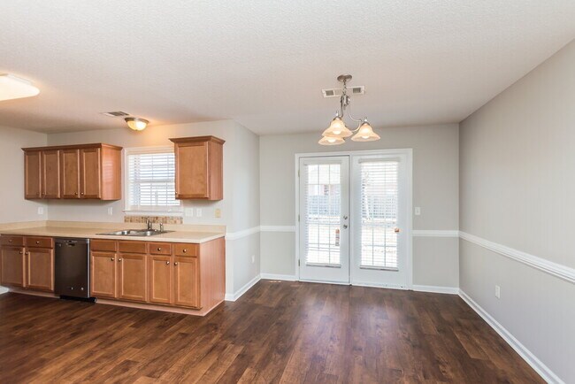 Building Photo - 4184 Destin Dr