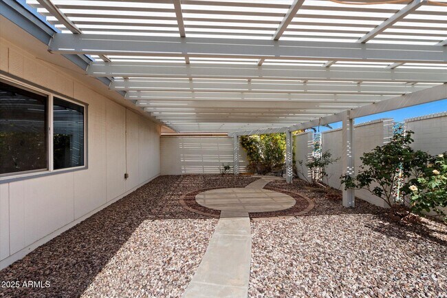 Foto del edificio - 10518 W Indian Wells Dr