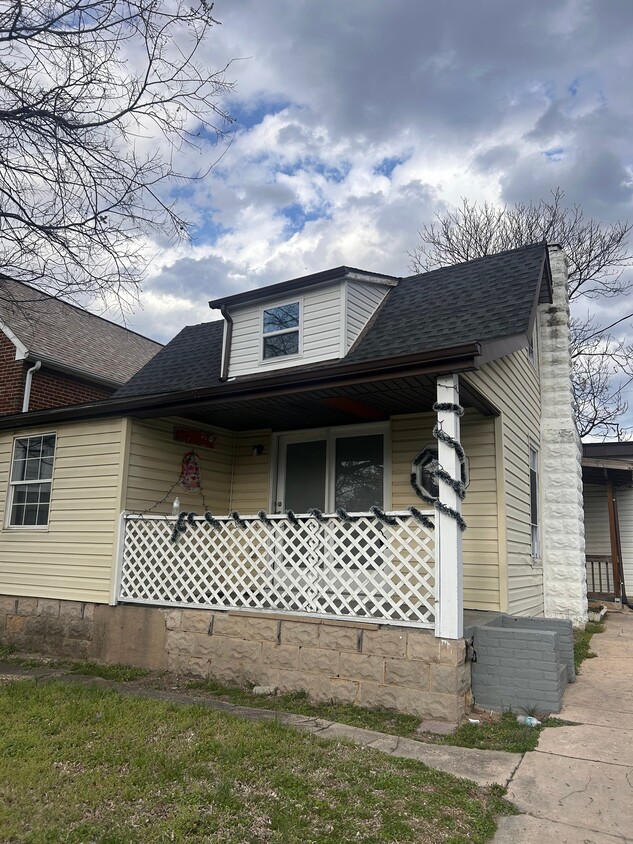 Foto del edificio - 1803 Homberg Ave