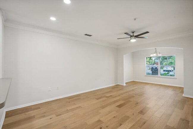Foto del edificio - 4207 S Dale Mabry Hwy