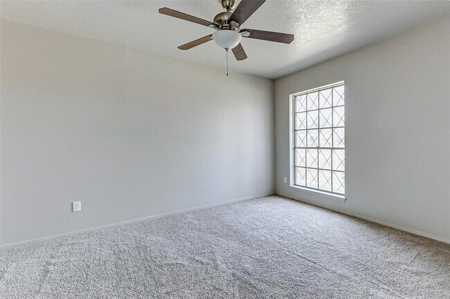 Foto del edificio - 5318 Botany Ln