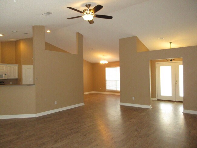 Foto del edificio - Nice Home Close to Pensacola NAS