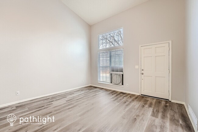 Building Photo - 19840 E Amherst Dr, Aurora, CO, 80013