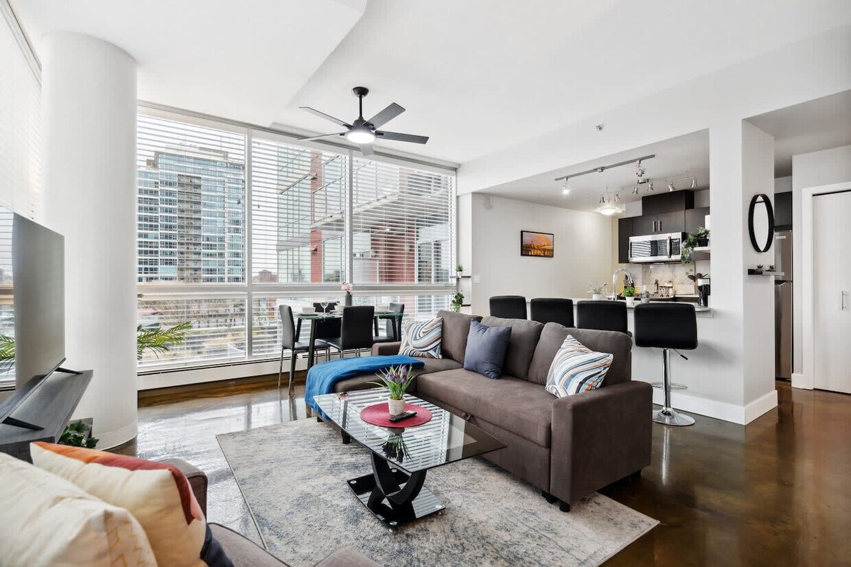 Photo principale - 135-113 13 Ave SW
