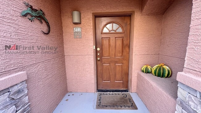 Foto del edificio - 2 Bedrooms, 2 Baths and a Single Car Garage