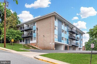 Building Photo - 5200 Quincy St