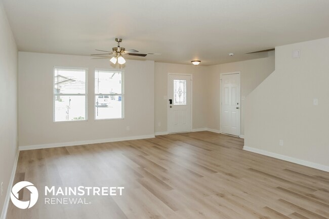 Building Photo - 29932 Brentshire Dr