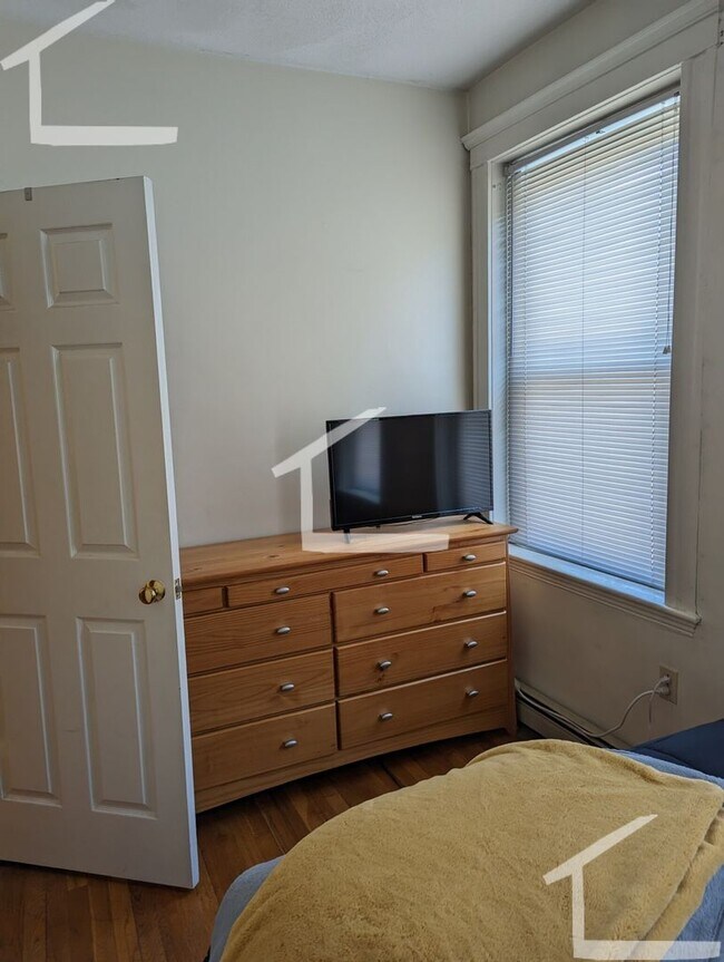 Foto del edificio - 4 Ransom Rd