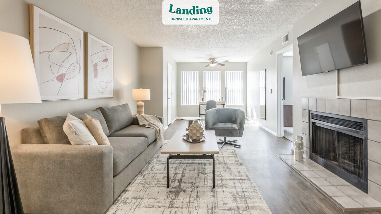 Foto principal - 4502 E Paradise Village Pkwy S