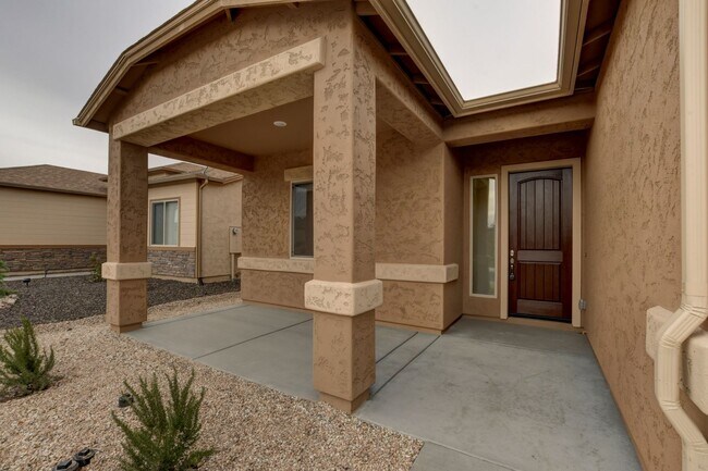 Foto del edificio - 3 bedroom, 2 bathroom home in Granville