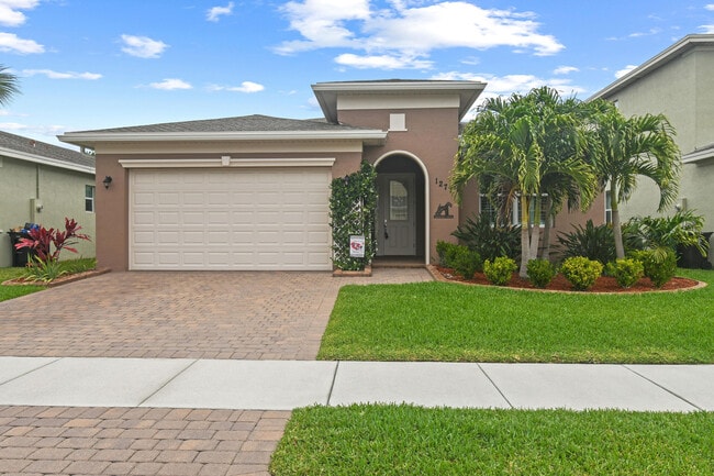 Building Photo - 1277 NW Leonardo Cir